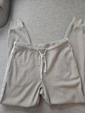 Varley Waffle-Knit Track Pants in Light Taupe
